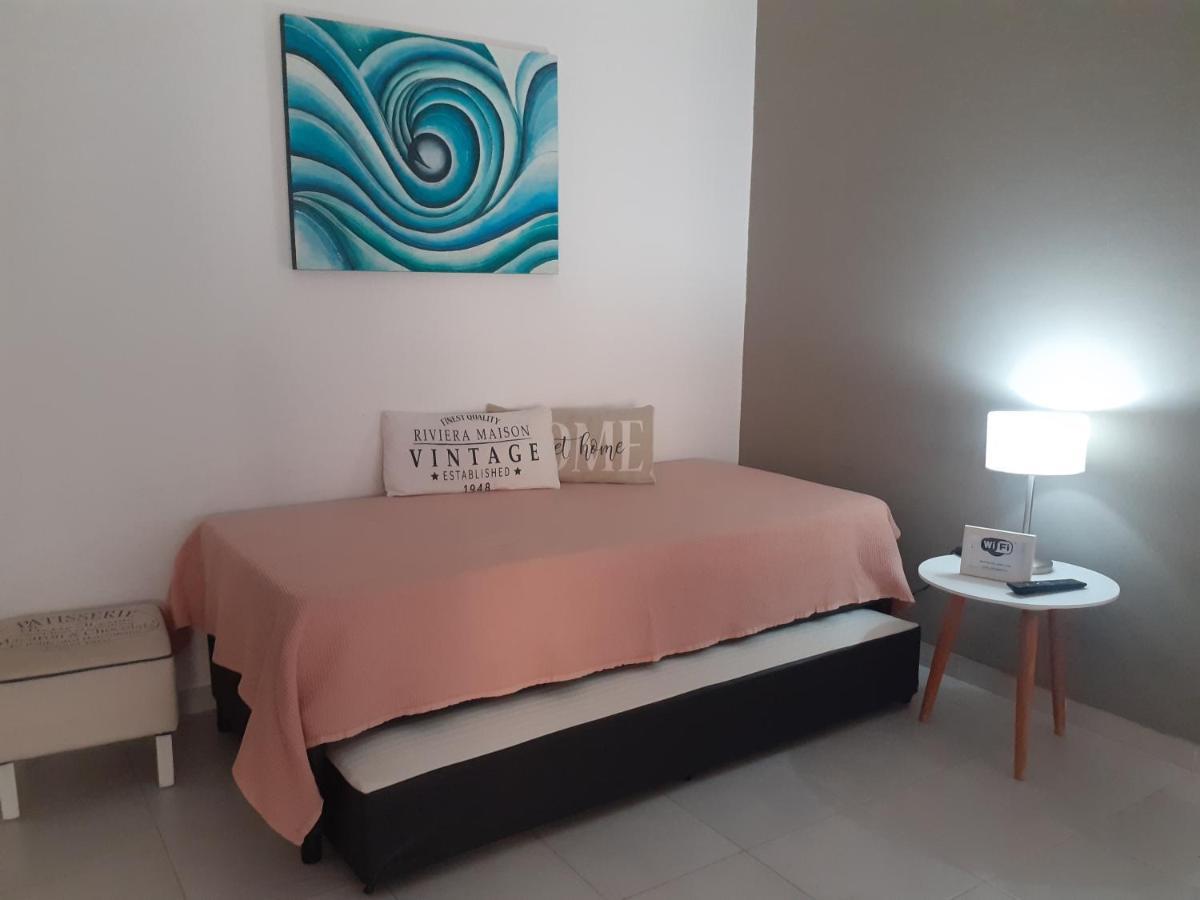 Departamento Witcomb Con Estacionamiento Apartman Bahía Blanca Kültér fotó